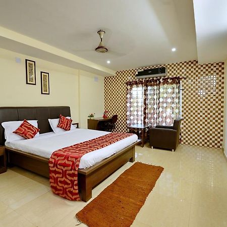 Hotel Rajdhani 부바네스 외부 사진
