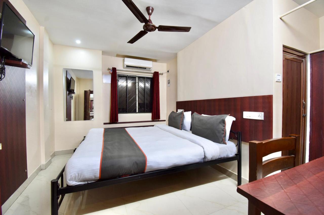 Hotel Rajdhani 부바네스 외부 사진